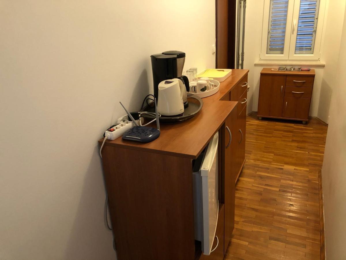 Guest House Katic Ragusa Esterno foto